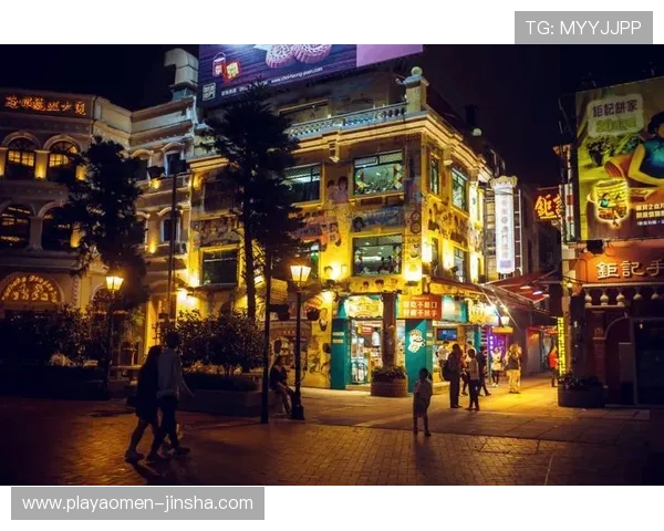 澳门百老汇大厅历史背景与发展历程：打造澳门娱乐新地标的精彩故事